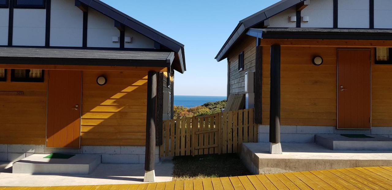 Tsushima Izuhara Pension Exterior foto